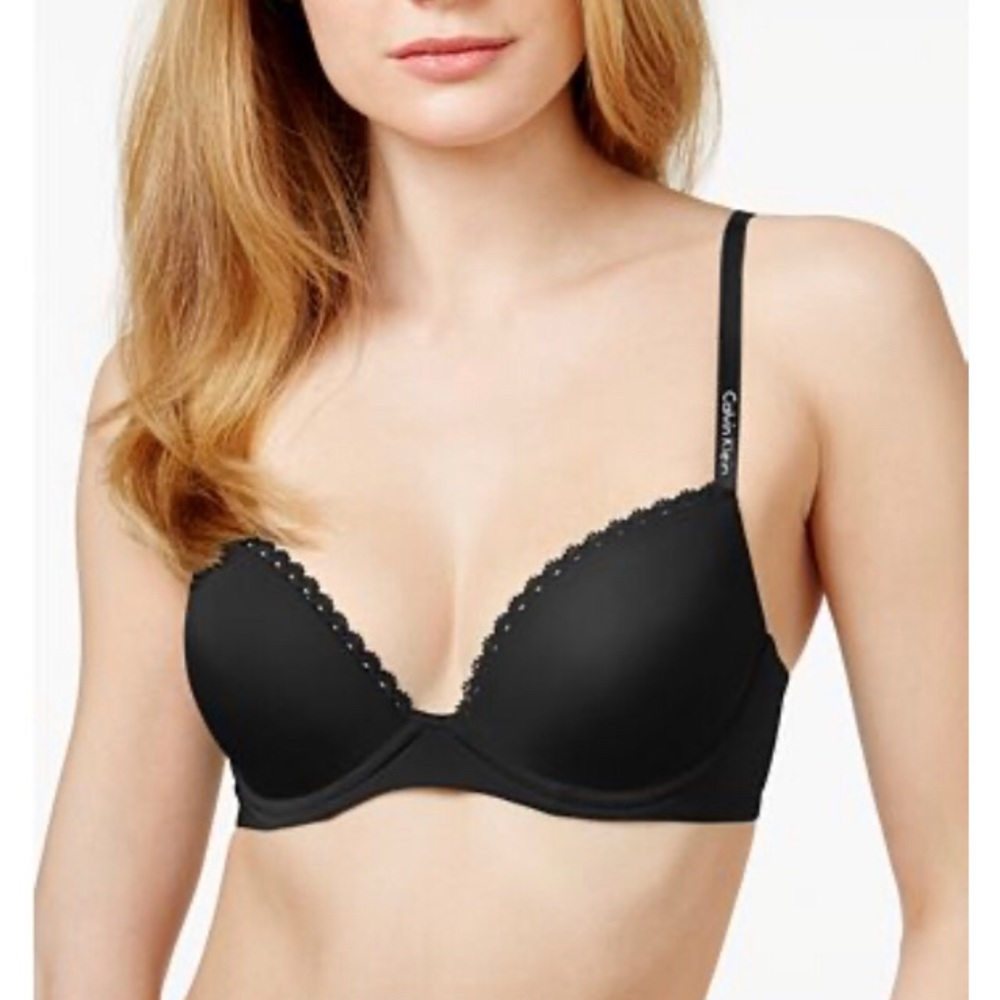 Calvin Klein Seductive Comfort Customized Lift Bra